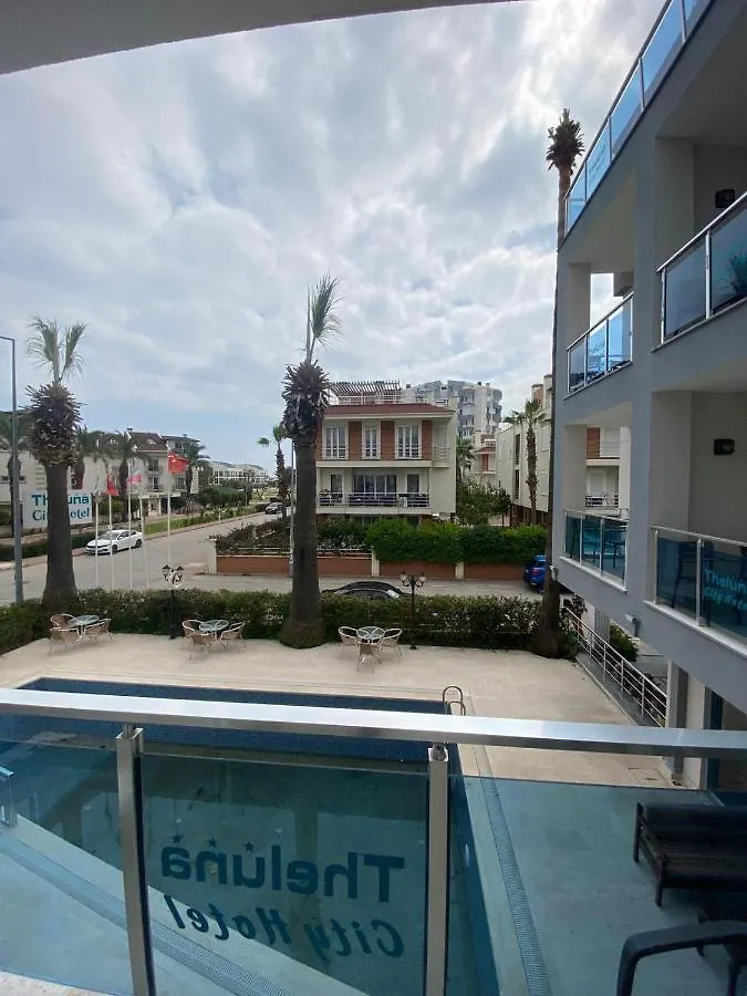 Theluna City Hotel Antalya 3*,