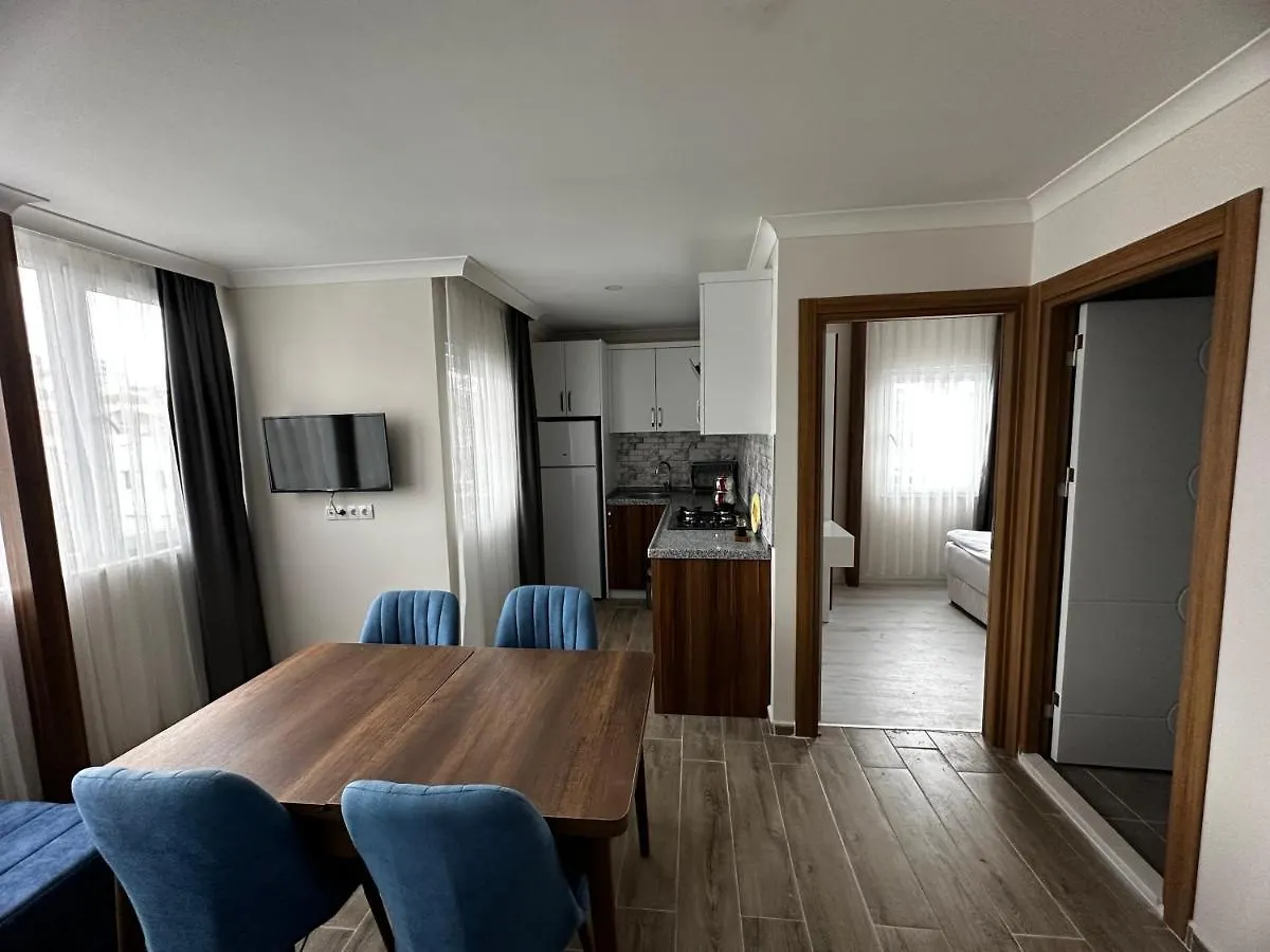 Theluna City Hotel Antalya Turquía