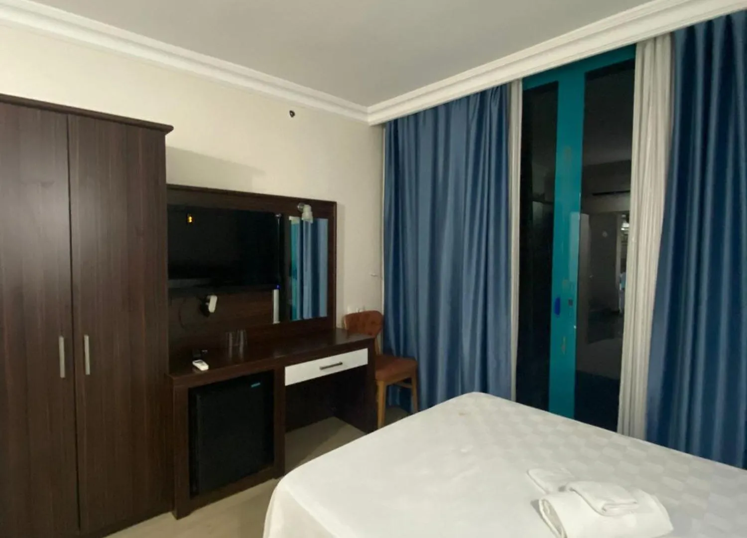 ***  Theluna City Hotel Antalya Turquía